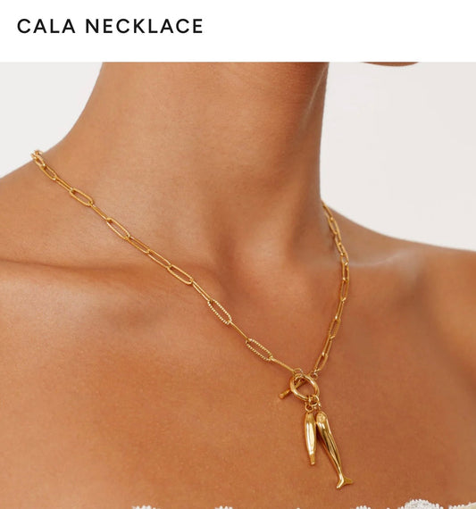 Cala Necklace
